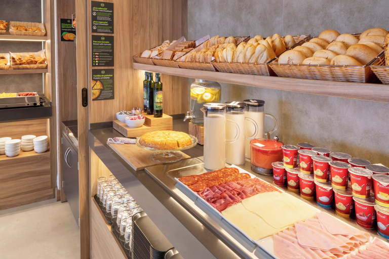 Dining 3, B&B HOTEL Madrid Vallecas La Gavia, Madrid