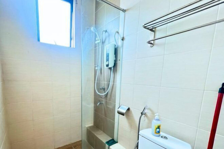 Room 5, IGVC_ITCC Manhattan Suite, Penampang