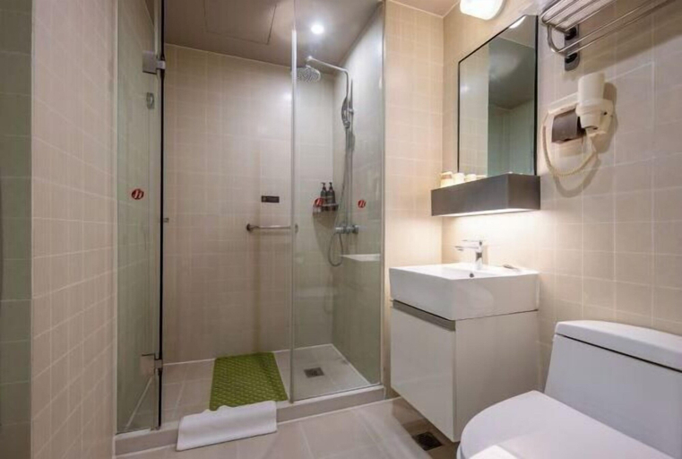 Bathroom 4, Jinjiang Inn Select Hotel (Heze Train Station), Heze