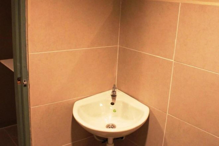 Bathroom 5, T Hotel, Tawau