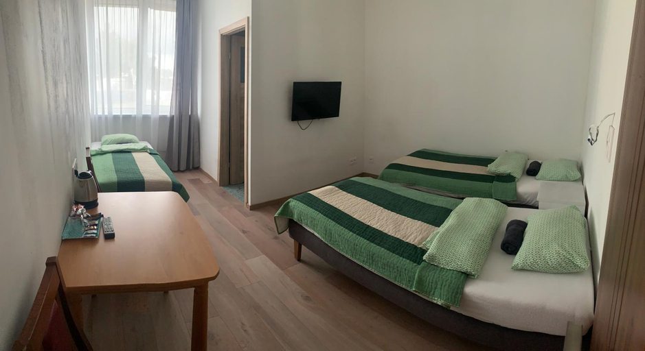 Bedroom 2, KING Guest Inn, Łobez