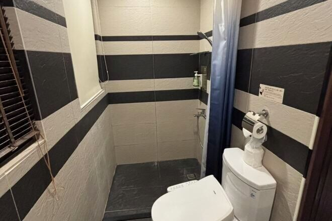 Bathroom 4, F Hotel Sanyi, Miaoli