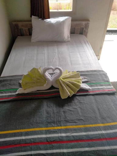 Bedroom 3, EXPRESS O 91294 Bali Surya Surfcamp, Badung