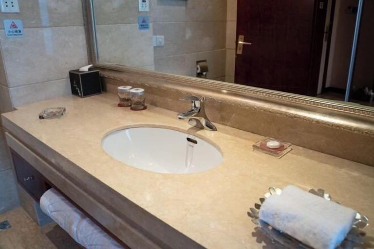 Bathroom 4, Zizhou International Hotel, Mianyang