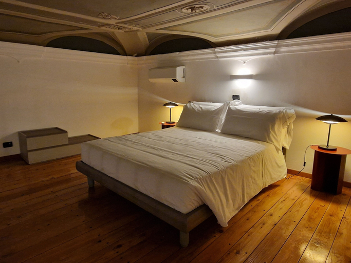 Room 2, RESIDENZA ALLEGRA, Genova