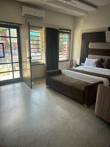 Bedroom, Saalak Jhumelo Resort Dehradun, Dehradun