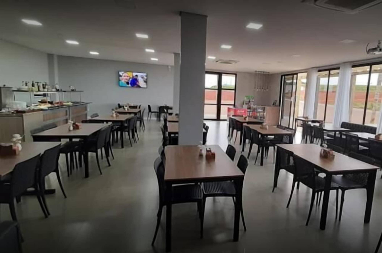 Dining, Hotel Alvorada, Trindade do Sul