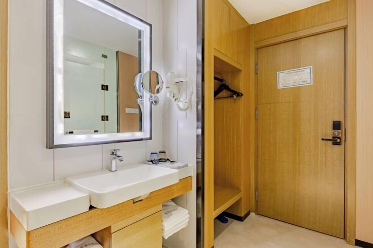 Bathroom 3, Homeinn Ripple Yun Hotel (Hefei Xueji Road), Hefei