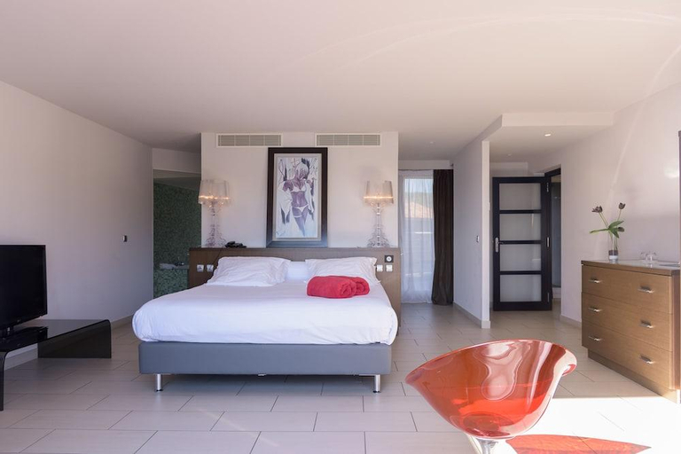 Bedroom 3, Le Golfe & Spa Bio Casanera Hotel, Corse-du-Sud