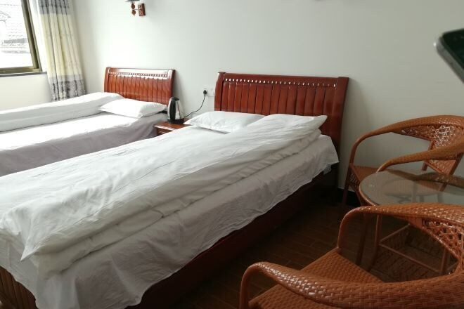 Bedroom, Guzhen Inn, Shangrao