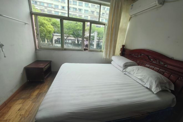 Bedroom 5, Jingpai Hotel, Nanchang