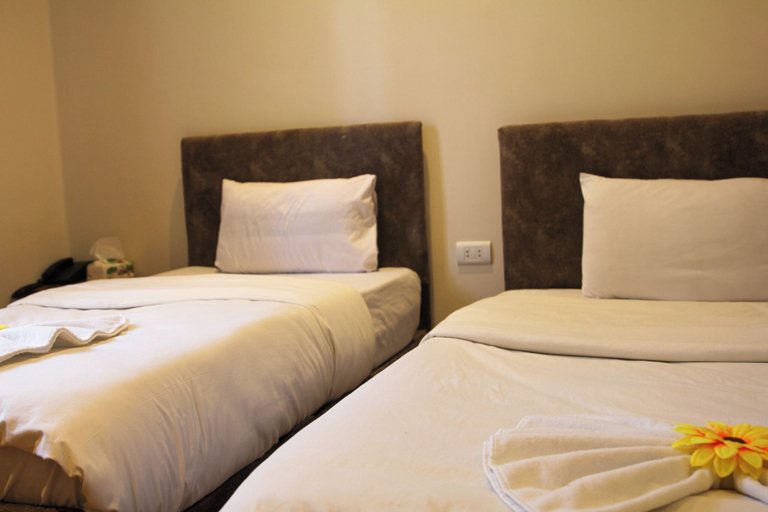 Room 3, Yacoubian Hotels, Qasr an-Nil