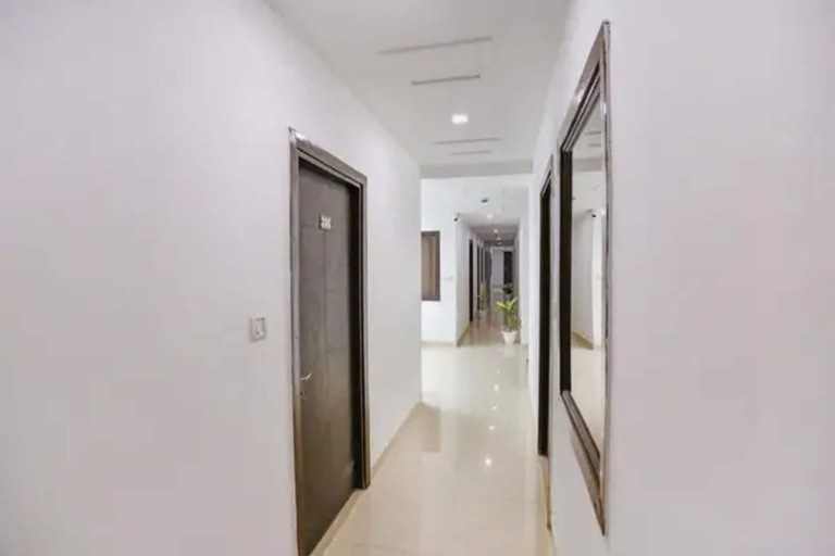 Lobby 5, Fabhotel The Prasiddh, Agra