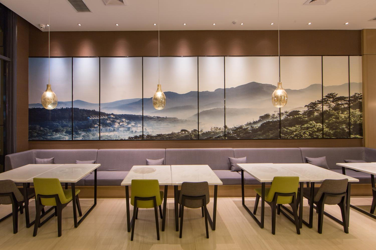 Food & Drinks 5, Atour Hotel Jinan Yingxiongshan Road, Jinan