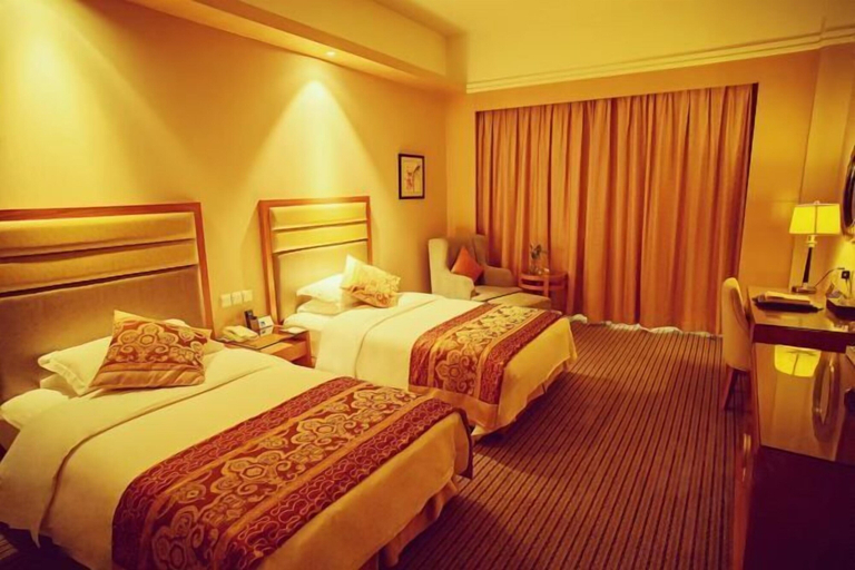Bedroom 3, Xin Ci Hotel, Yancheng