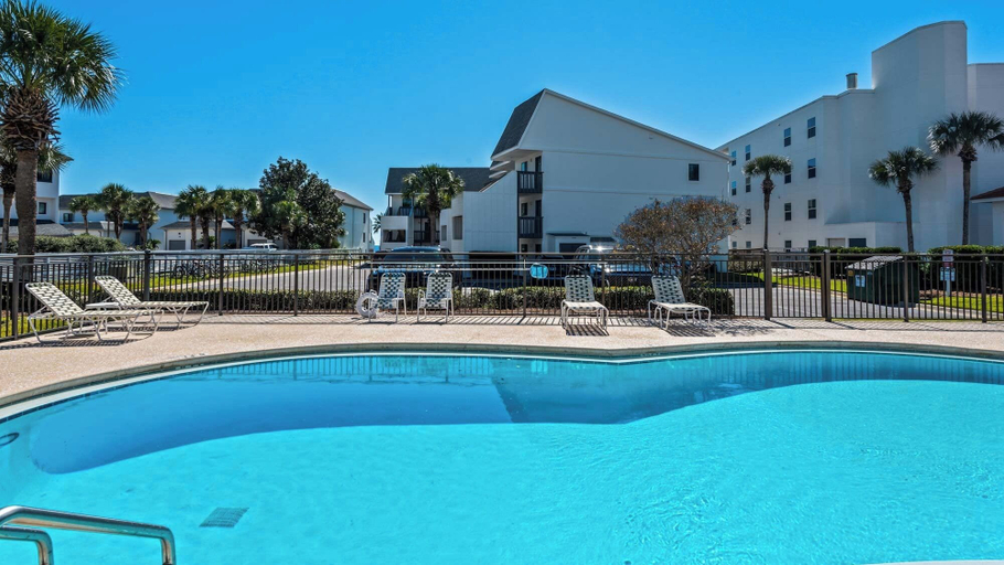 Sport & Beauty 4, Beachside Condominiums, Walton
