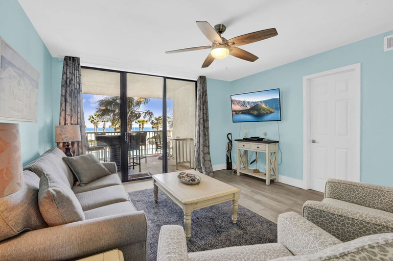 Room 3, Seaside Beach Racquet 4210- Beachfront Pools 2 Bedrooms 2 Baths, Baldwin