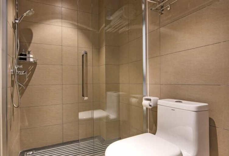 Bathroom 4, Zuiwuyi Viewing Inn, Nanping