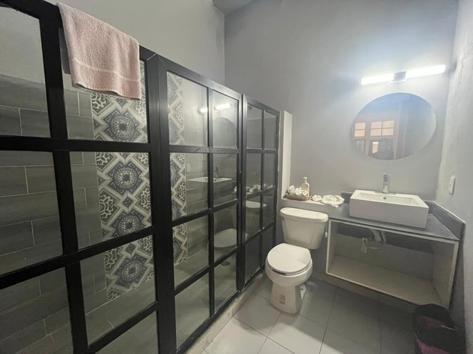 Bathroom, Cozy studio across from the Ocean E12, Cozumel