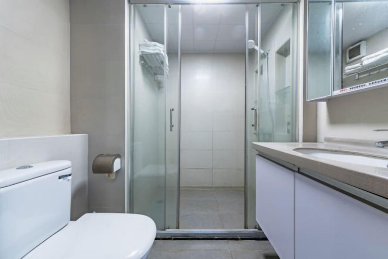 Bathroom 4, Lemon Heart Apartment Hotel, Foshan