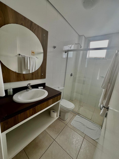 Bathroom 3, Brisamar Suite Hotel, Floriniapolis