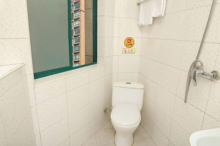 Bathroom, Fuman Hostel, Shanghai
