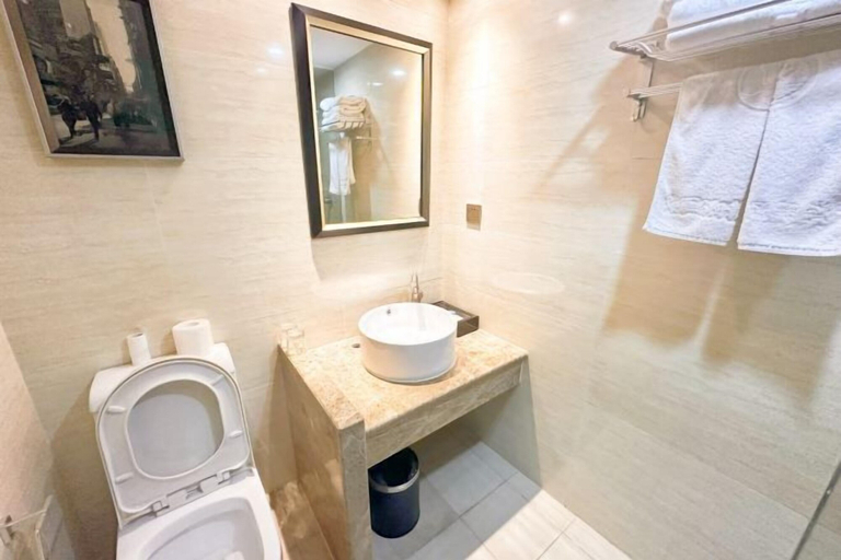 Bathroom 3, Hailian Xianggan Hotel, Ji'an