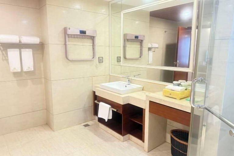 Bathroom 3, Yonghaoyuan Hotel, Yunfu