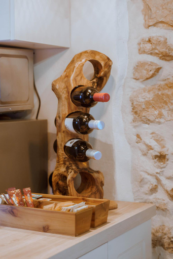 Food & Drinks 5, Lithari Suites, Ionian Islands
