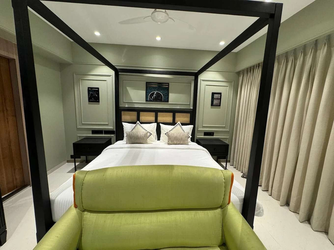 Bedroom 2, HOTEL MUMBAI HOUSE VALNAI MALAD, Mumbai Suburban