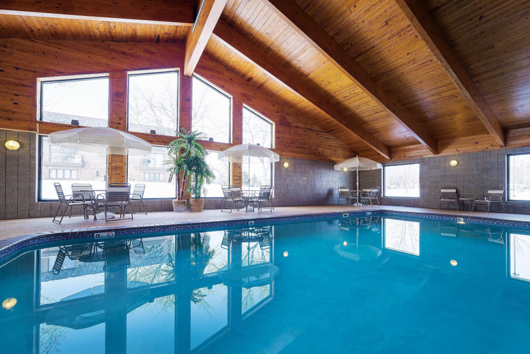 Sport & Beauty 5, AmericInn by Wyndham Sioux Falls, Minnehaha