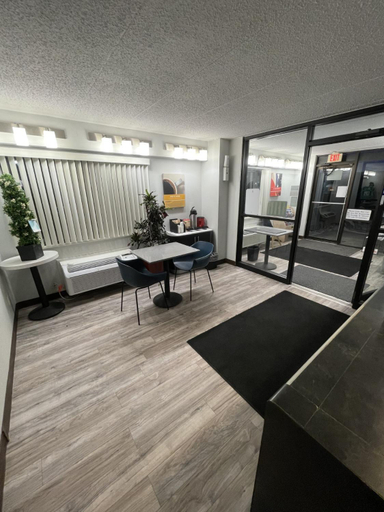 Public Area 2, Motel 6 Cedar Rapids, IA, Linn