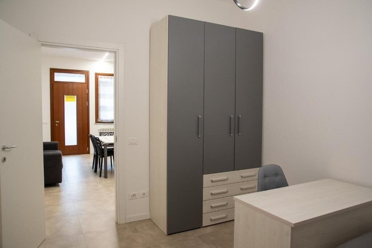 Room 5, Sonech, Brescia