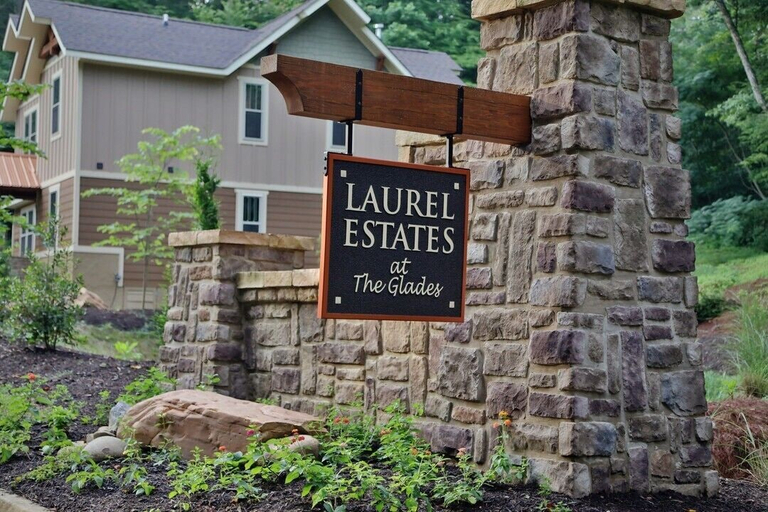 Exterior & Views 2, Misty Mountainside, Sevier