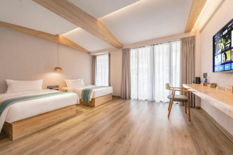 Bedroom 3, xilinxiaoyuan Guesthouse, Longyan