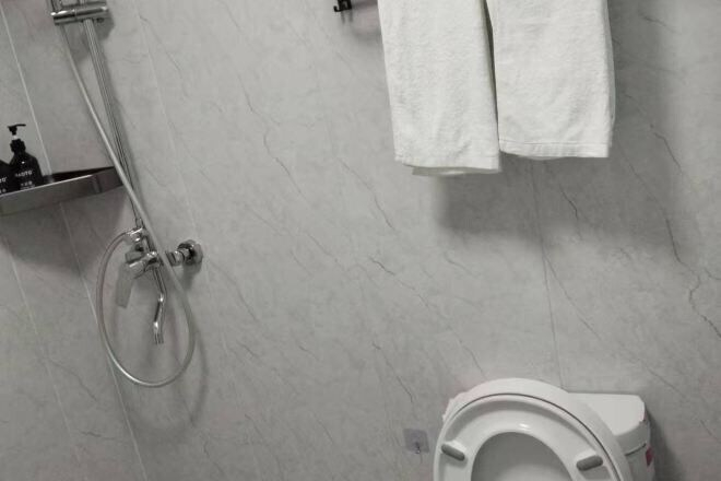 Bathroom 4, Fuerte Chain Hotel Guangde Xinjinjiang, Xuancheng