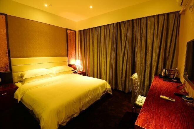 Bedroom 5, Jin Ting Hotel, Nanning