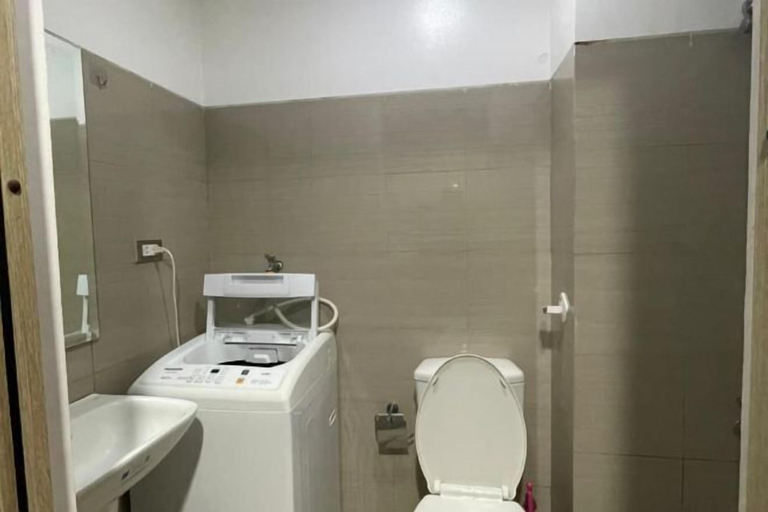Room 2, MOA getaway staycations, Pasay City