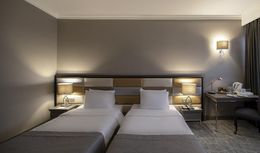 Bedroom 2, Taksim Square Hotel, Beyoğlu