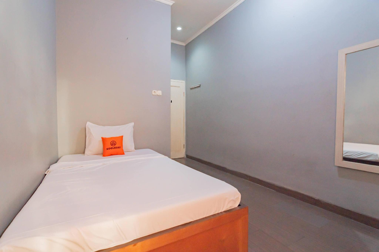 Bedroom, Koolkost Syariah @ Jalan Jendral Ahmad Yani, Karawang