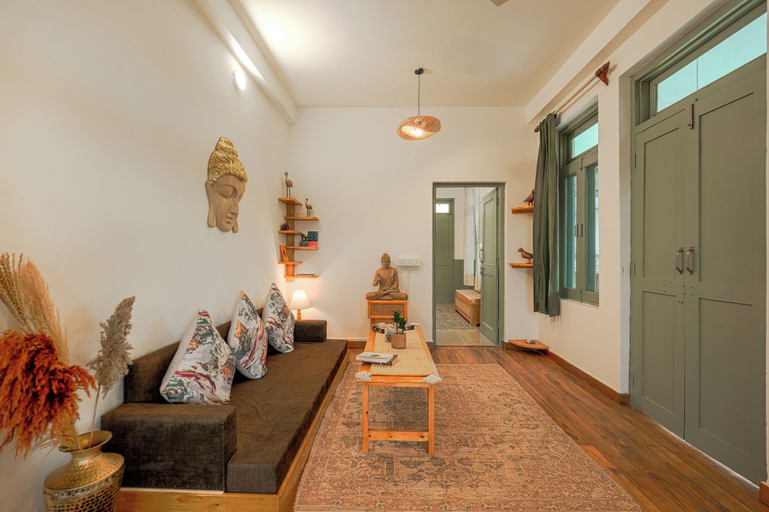 Living area 2, Bir Downtown 2BHK - Landing Site 5 Mins, Kangra