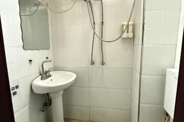 Bathroom 3, Hengchang Hotel, Shenyang