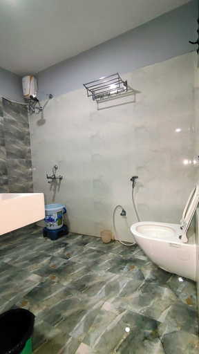 Bathroom, Hotel Jay Deluxe, Rohtas
