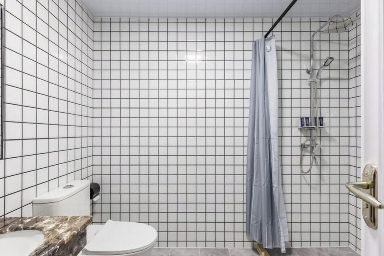 Bathroom 4, Summer Tree Inn, Sanya
