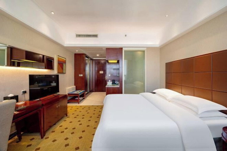 Bedroom 4, Yuanzhongfang Hotel, Qingdao