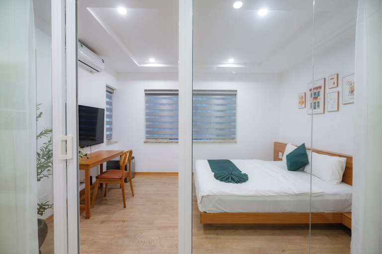 Room 4, Aqua Apartments by XÔI Residences, Tây Hồ