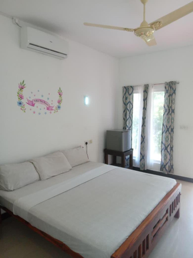 Bedroom 2, JEYs Place, Kuchchaveli