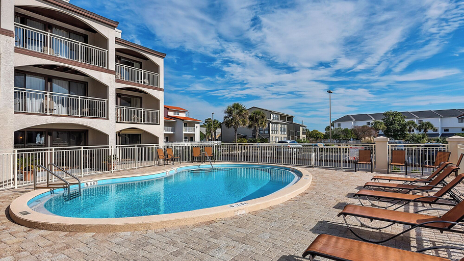 Sport & Beauty 5, Dune Villas, Walton