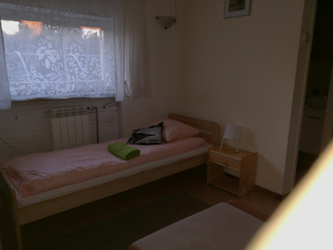 Bedroom 4, Dom Mysliwski, Wołomin