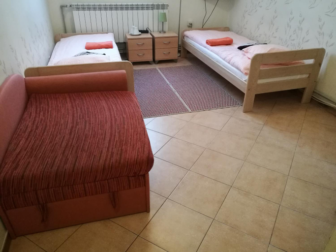 Bedroom 2, Dom Mysliwski, Wołomin